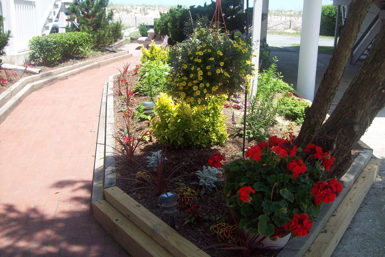 Adams Ocean Front Resort Дюи Бийч Екстериор снимка